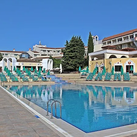 Duni Pelican Σωζόπολη